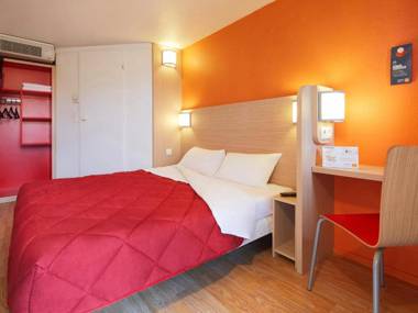 Premiere Classe Paris Ouest Pont De Suresnes