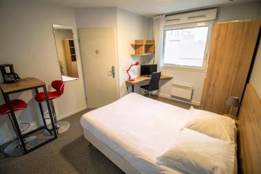 KOSY Appart'hotel Le Champ De Mars Reims