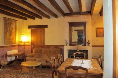 The Swan 3 bedroom house at the Songbird Sanctuary