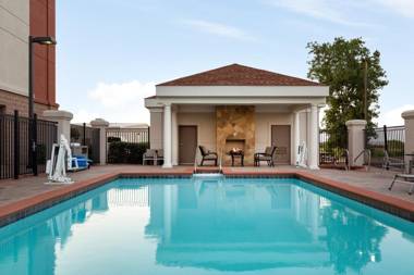 Holiday Inn Express Hotel & Suites Shawnee I-40 an IHG Hotel