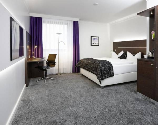 Workspace - Central Hotel