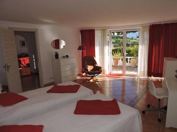 Workspace - Nerja Villas-Capistrano