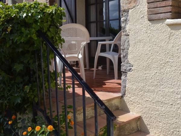 Cosy Holiday Home in L'Estartit with Swimming Pool