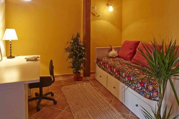 Workspace - La Casona de Las Meninas