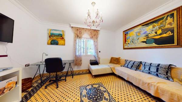 Workspace - Majestic Villa by the Beach Heated Private Pool & Jacuzzi