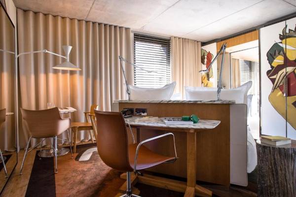 Workspace - VILLA M