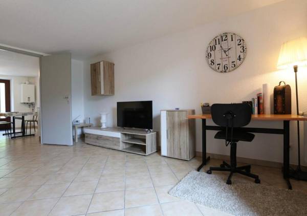 Workspace - Aurel's & Jul's Location-Luxeuil Meublés pour Professionnels Curistes et Touristes