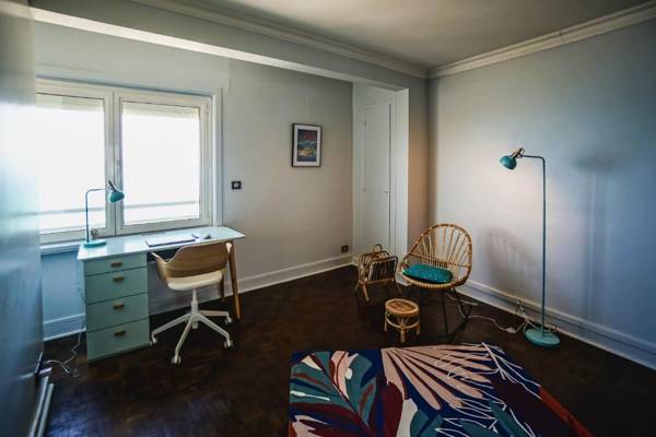 Workspace - SKY KEYWEEK 2 bedroom sea view apartment in the center of Biarritz