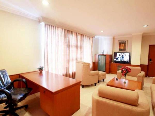 Workspace - Horison Plaza Tegal