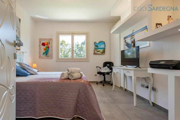 Workspace - Villa Coup de Coeur vicino al mare con piscina privata e ampio giardino