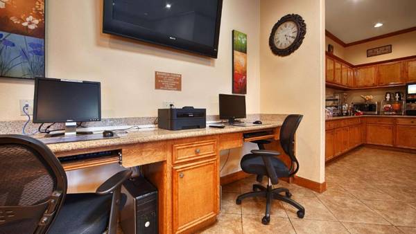 Workspace - Best Western Plus Schulenburg