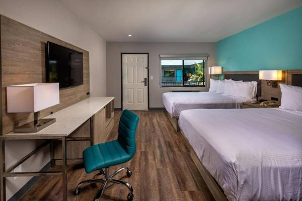 Workspace - Travelodge by Wyndham LAX