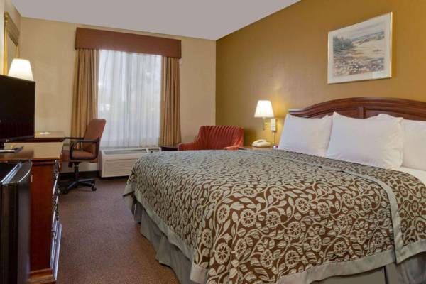 Workspace - Days Inn by Wyndham Lathrop