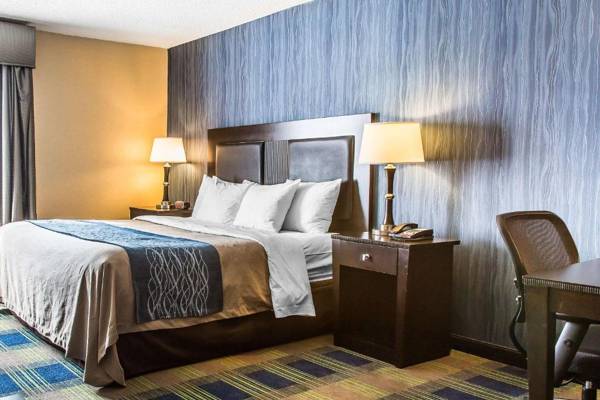Workspace - Comfort Inn & Suites