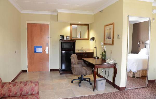 Workspace - Hampton Inn Americus