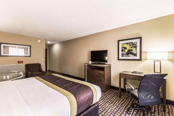 Workspace - Quality Inn
