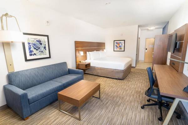 Workspace - Holiday Inn Express & Suites Las Vegas SW Springvalley an IHG Hotel