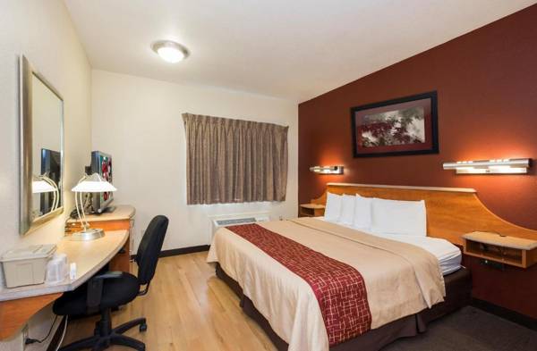 Workspace - Red Roof Inn Glens Falls - Lake George