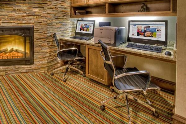 Workspace - Hampton Inn Marion