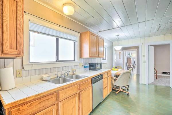 Workspace - Hilltop Hideout with Sweeping Birch Bay Views